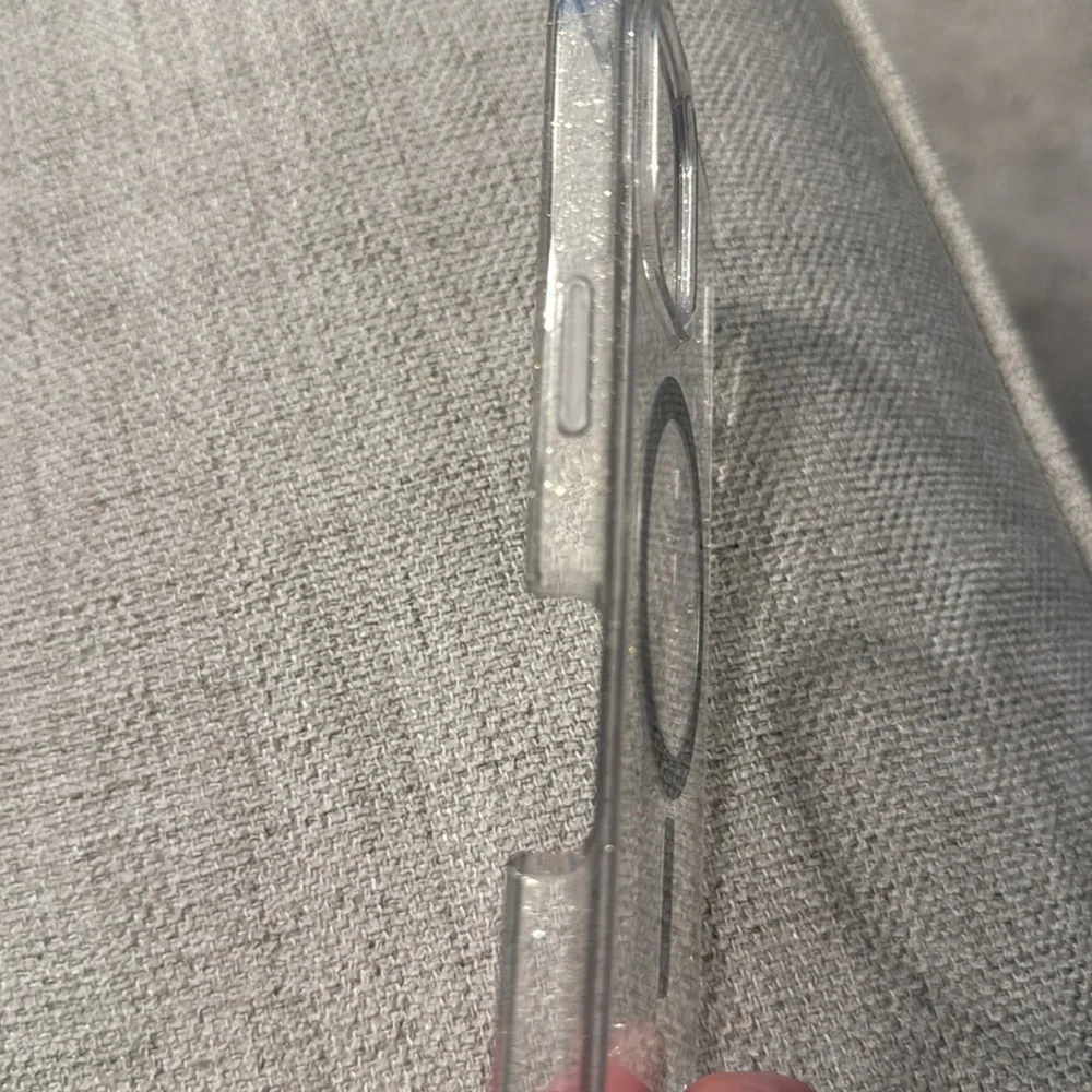 iPhone 16 Waterfall glitter MagSafe case-New without a box.